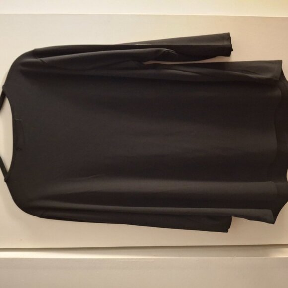 Love Scarlett women's Black Relaxed Cut Out Front Rhinestoned Sleeved Blouse - Picture 5 of 8